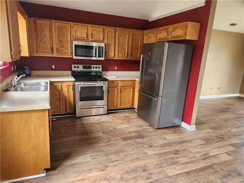 608 Gary Trail, Winston Salem, NC 27107