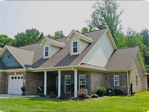111 Sanderlyn Court, Eden, NC 27288