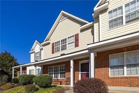 11 Meadow Crossing Court, Greensboro, NC 27410
