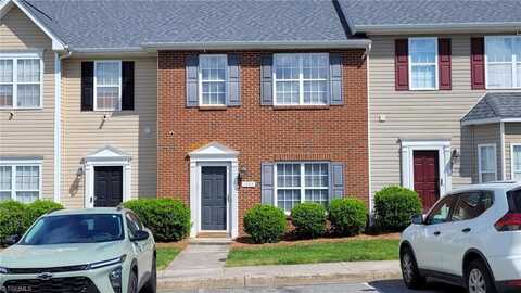 1704 Olivers Crossing Circle, Winston Salem, NC 27127