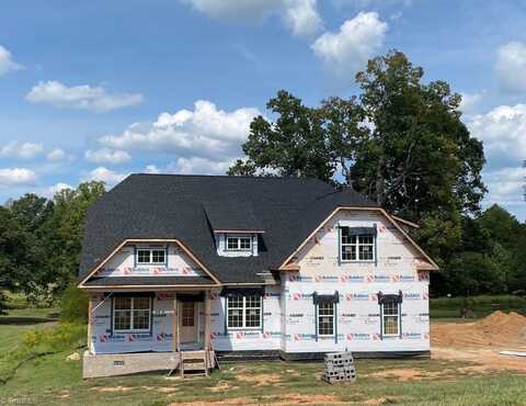 5107 Logos Drive, Stokesdale, NC 27357