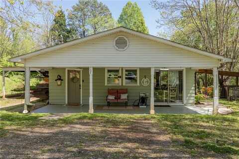 104 Fairmont Drive, North Wilkesboro, NC 28697