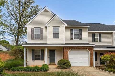 10 Pickwick Place, Greensboro, NC 27407