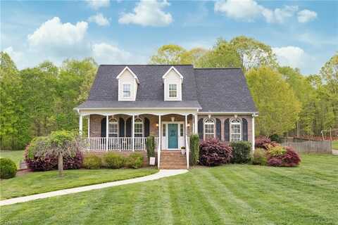 224 Longwood Drive, Advance, NC 27006