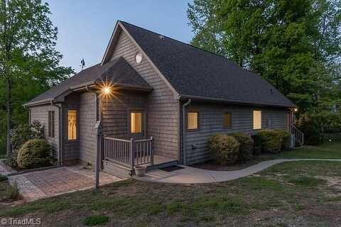 639 Panther Point Trail, Richfield, NC 28137