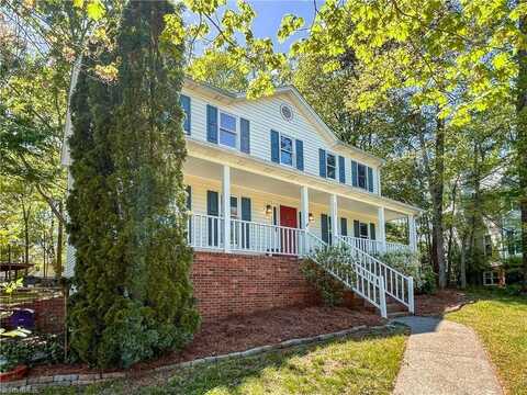 2094 Pembrooke Forest Drive, Winston Salem, NC 27106