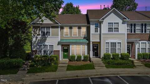 5318 Crescentview Parkway, Raleigh, NC 27606