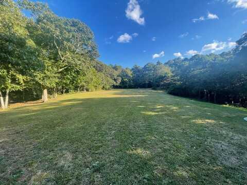 Reynolds Circle, Chatham, MA 02633