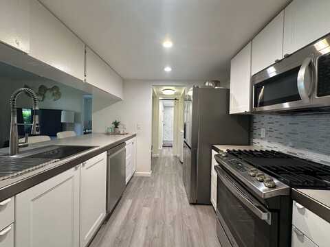 2023 N Via Miraleste, Palm Springs, CA 92262