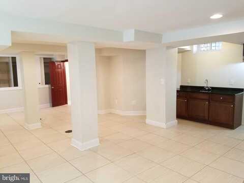 804 HOLLINS STREET, BALTIMORE, MD 21201