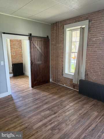 414 E MAIN STREET, PALMYRA, PA 17078