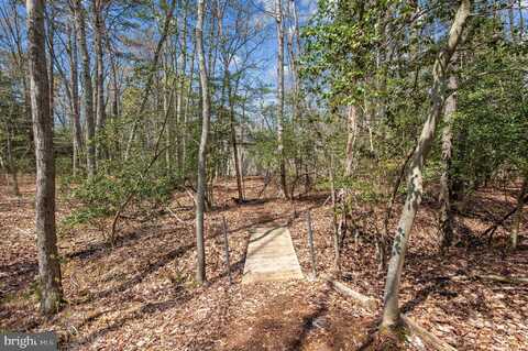 301 STURTONS LANE, PASADENA, MD 21122