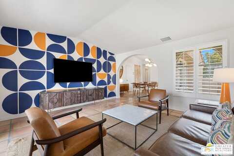2701 E Mesquite Ave, Palm Springs, CA 92264