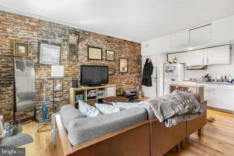515 S 6TH STREET, PHILADELPHIA, PA 19147