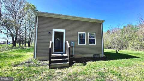 148 ROBIN ROAD, BROOKNEAL, VA 24528