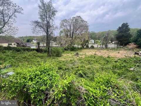 18522 TRIANGLE STREET, TRIANGLE, VA 22172