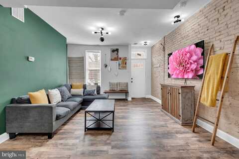 210 W READ STREET, BALTIMORE, MD 21201