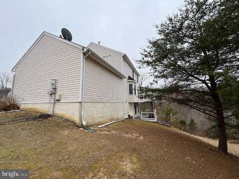 3807 ALBERTA DRIVE N, FREDERICKSBURG, VA 22408