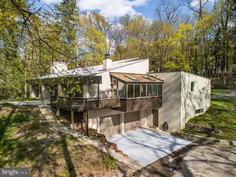 390 S BRYN MAWR AVENUE, BRYN MAWR, PA 19010