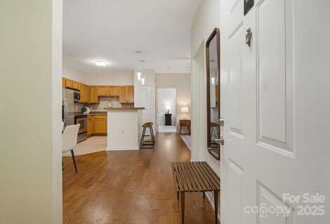 291 Brickton Village Circle unit: 106, Fletcher, NC 28732