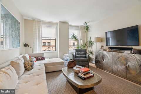 219 S 18TH STREET, PHILADELPHIA, PA 19103