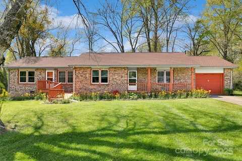 17 Resada Drive, Brevard, NC 28712