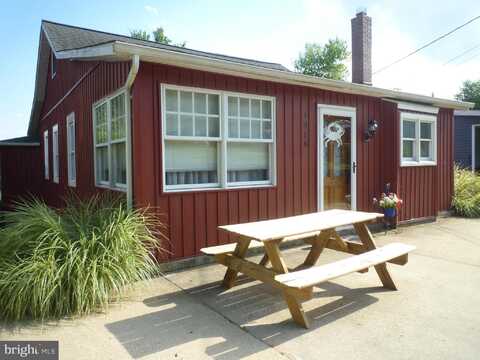 1315 WILDWOOD BEACH ROAD, ESSEX, MD 21221