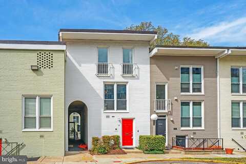 62 G STREET SW, WASHINGTON, DC 20024