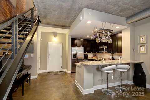 710 W Trade Street W, Charlotte, NC 28202