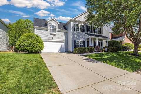 11222 Huntington Meadow Lane, Charlotte, NC 28273