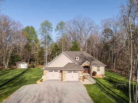 84 Lollar Drive, MONTEREY, TN 38574