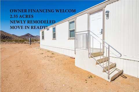 5714 N Davis Road, Golden Valley, AZ 86413