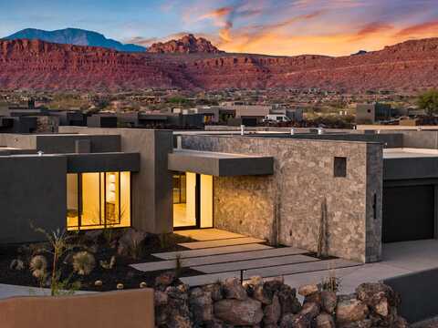 2643 W Mesa Trails Way, Saint George, UT 84770