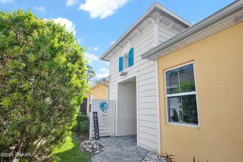 914 Attitude Avenue, Daytona Beach, FL 32124