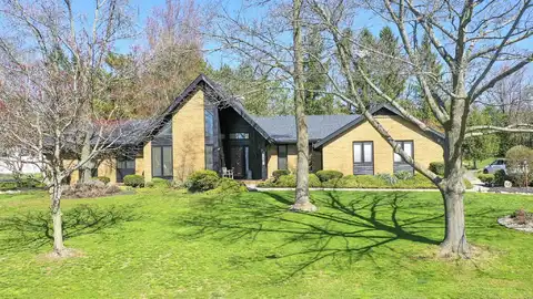 1321 Dakota Road, Bellefontaine, OH 43311