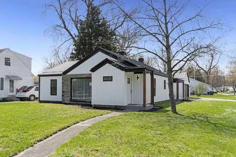 2417 Indian Village Boulevard, Fort Wayne, IN 46809