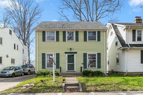 4820 Montrose Avenue, Fort Wayne, IN 46806