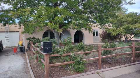 220 HILLMAN Street, Rio Communities, NM 87002