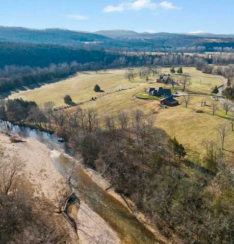 1920 Dry Hollow Road, Saddlebrooke, MO 65630