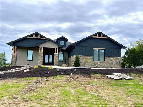 20840 Golden Road, Linwood, KS 66052