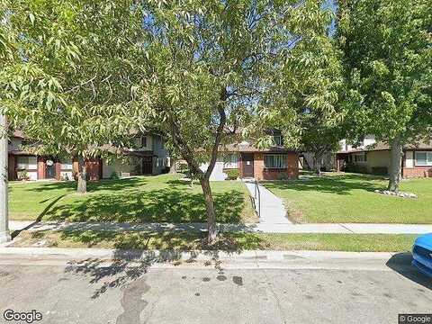 Calle De Las Estrellas, AZUSA, CA 91702