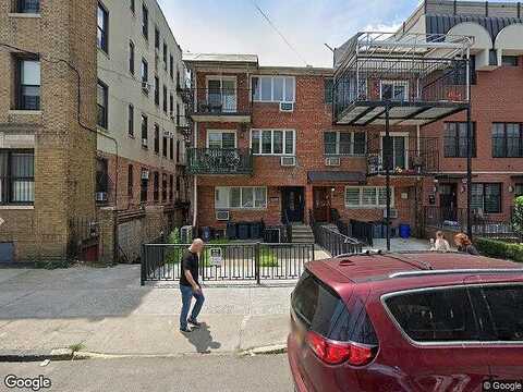 55Th, BROOKLYN, NY 11219