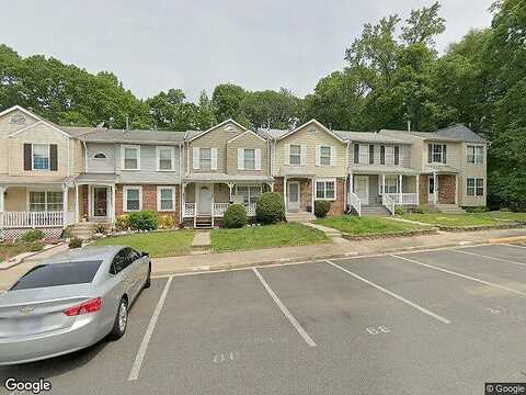 Golden, WOODBRIDGE, VA 22193