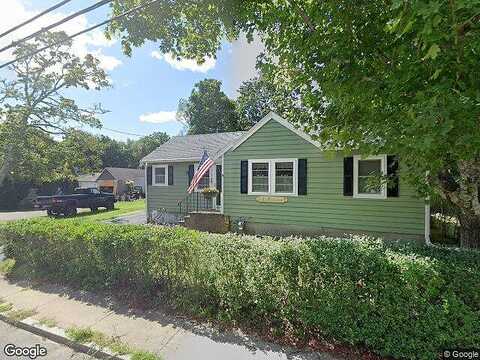 High, WAREHAM, MA 02571