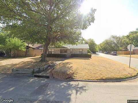 Avenue A, GRAND PRAIRIE, TX 75051