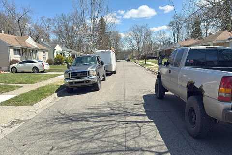 Leewin, DETROIT, MI 48219