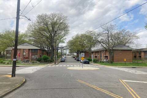 Dowlan, NASHVILLE, TN 37208
