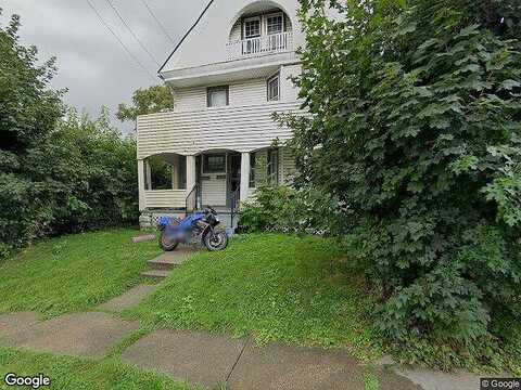 Bradwell, CLEVELAND, OH 44109
