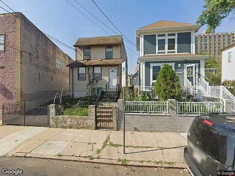 Whittier, NEWARK, NJ 07114