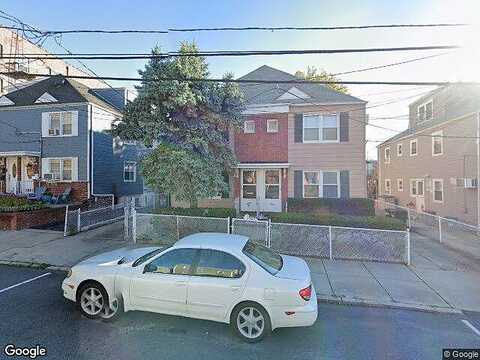 Kelly, BAYONNE, NJ 07002